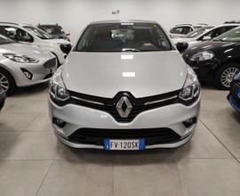 Renault Clio 1.5 dCi Moschino Zen 75CV