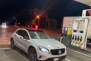 Mercedes gla