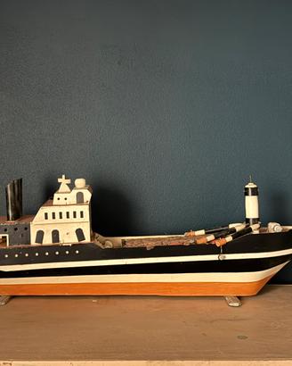 Grande Nave Modellino Vintage in Legno