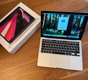 Macbook PRO M1 da 1 TERABYTE