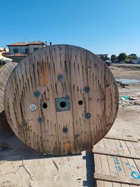 2 bobine in legno grandi usate Ø 160 cm x 103 cm