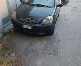 Toyota Yaris 1.0 sol 5p