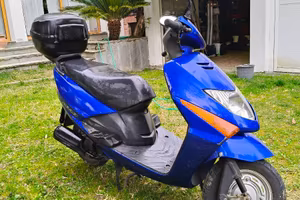 scooter honda lead 100