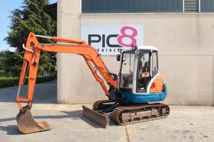Miniescavatore Kubota KX121-3
