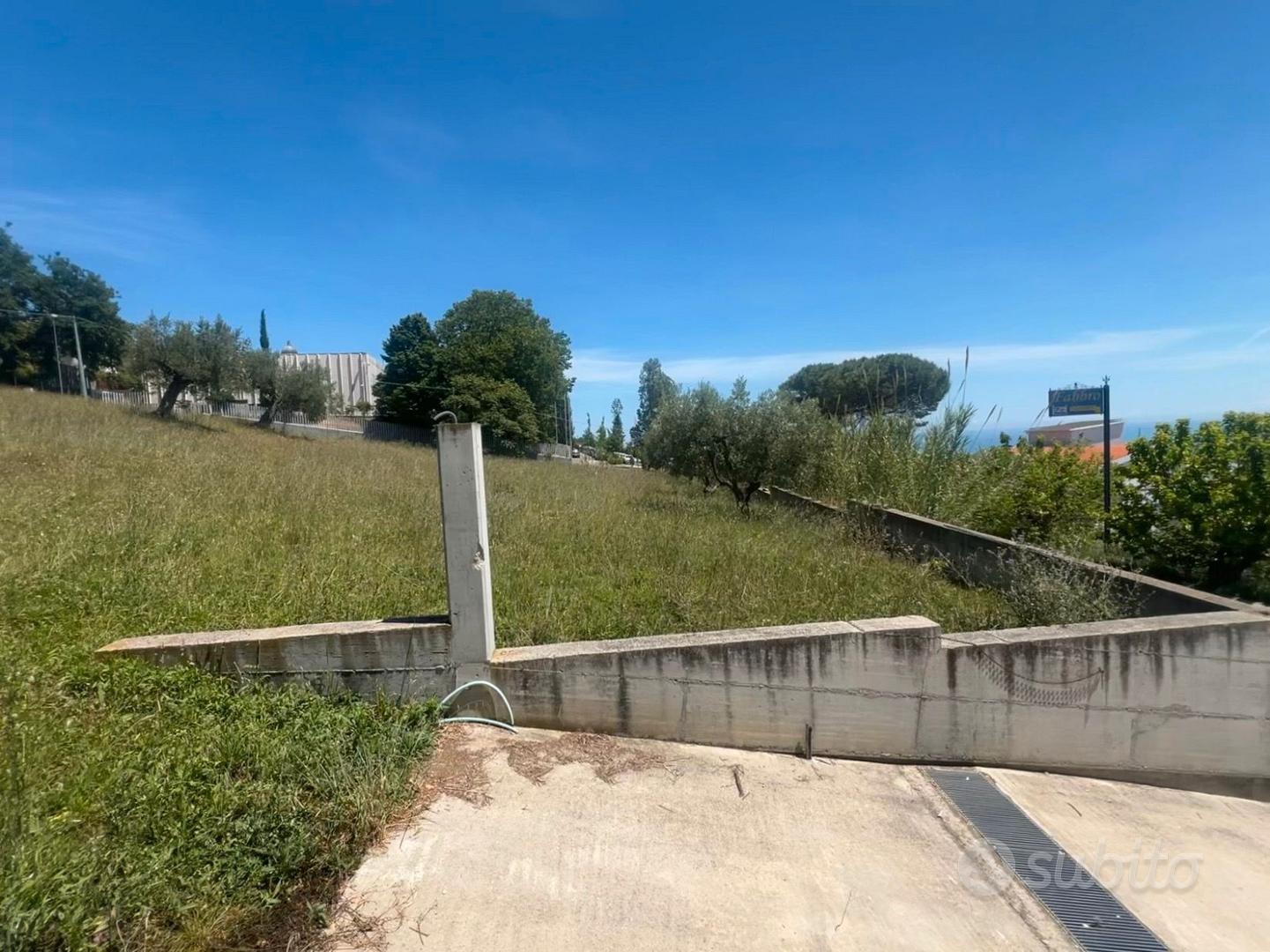Roseto degli Abruzzi - Loc.Montepagano Terreno - Altro