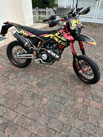 Grafiche moto personalizzate Cromato e Olografico