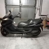 Honda 400 Majesty