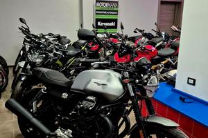 Moto Guzzi V7 IV 850 STONE 2023 UNIPRÒ