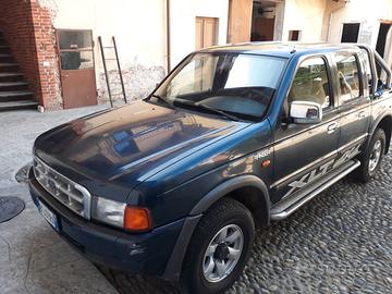 Ranger 2.5 TDI 4P DC Pick-up XLT