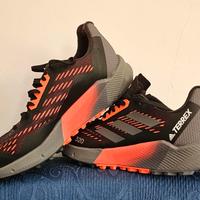 Adidas Terrex 320