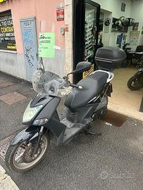 Kymco Agility 200 fine 2013 - PERMUTE