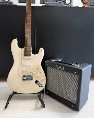 Chitarra J&D + Amplificatore Fender G-Dec Junior