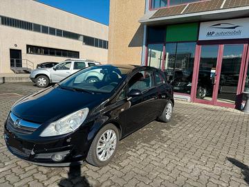 opel corsa 1.2 benzina/gpl