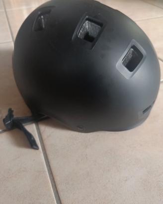 Casco nuovo di zecca 