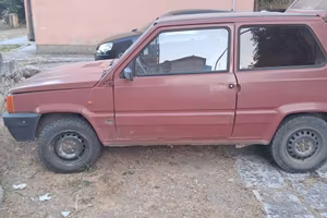 Fiat Panda 900 i.e. cat