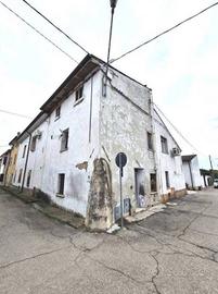 Immobile in asta di 158 m² con 3 locali a Roverbel