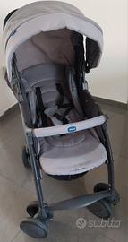 passeggino leggero Chicco Simplicity 