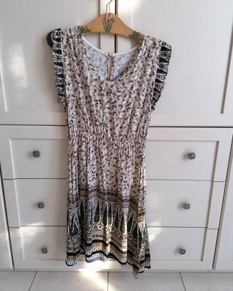 abito usato in buone condizioni 