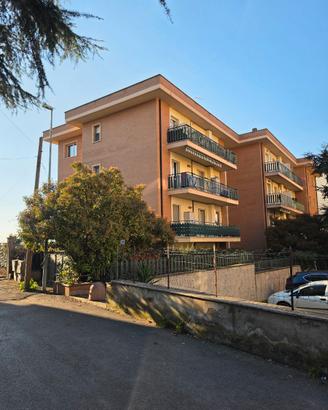 Bilocale anno 2009 zona Villanova unica proprietà