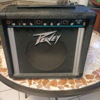 Amplificatore per chitarra basso