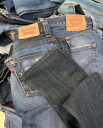 jeans levi's al kilo