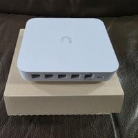 Ubiquiti - Unifi cloud gateway Ultra