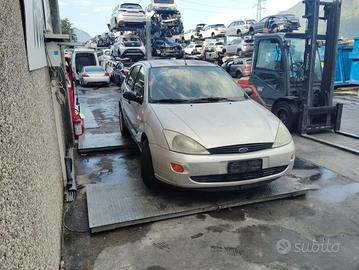 FORD FOCUS 1.6 B 1999 FYDA  PER RICAMBI