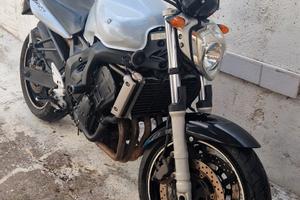 Moto naked Yamaha FZ6 600