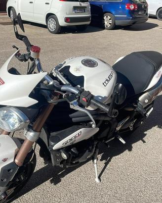 Triumph Sperd Triple 1050