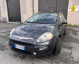 Fiat Punto Evo gpl si neopatentato