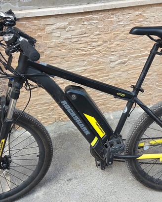 Bici elettrica Rockshark con acceleratore o assist
