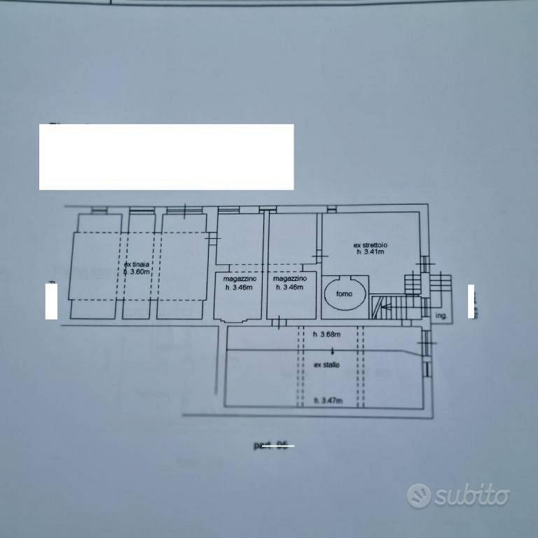 Rustico / Casale di 535 m² con più di 5 locali e b - Altro
