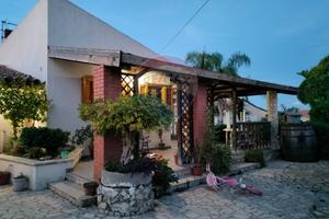 Cascina/Casale - Vittoria