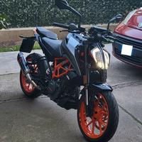 KTM duke 390 - 2022