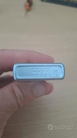 Accendino zippo