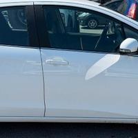 Toyota Yaris 1.4d 90cv Active 09/2015