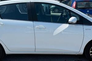 Toyota Yaris 1.4d 90cv Active 09/2015