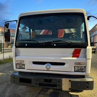 Camion Renault Midliner 180 con gru