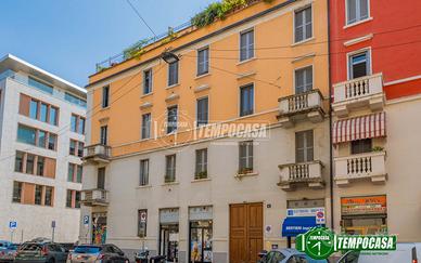 BILOCALE CON BALCONE