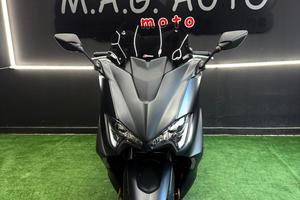 Yamaha TMAX 560