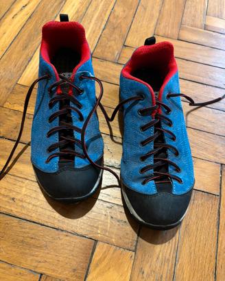 Scarpe da trekking donna con suola in Vibram