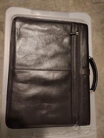 Valigetta porta documenti in pelle nera