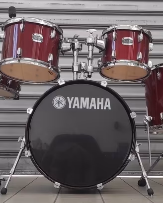 Batteria Yamaha Stage Custom Birch + hardware