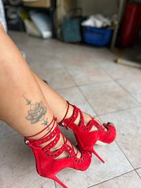 Scarpe con tacco rosse