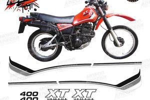 Adesivi kit completo yamaha XT 400 1982 moto rossa