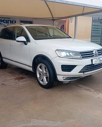 Touareg 3.0 TDI 262 CV tiptronic BlueMotion Techno