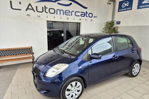 TOYOTA Yaris 1.3 5 porte