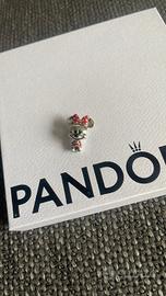 Charm Pandora Disney Minnie con abito e fiocco a p