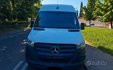 FURGONE MERCEDES-BENZ SPRINTER