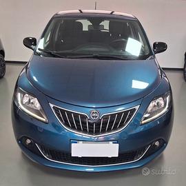 Lancia Ypsilon 1.0 FireFly 5 porte S&S Hybrid Gold